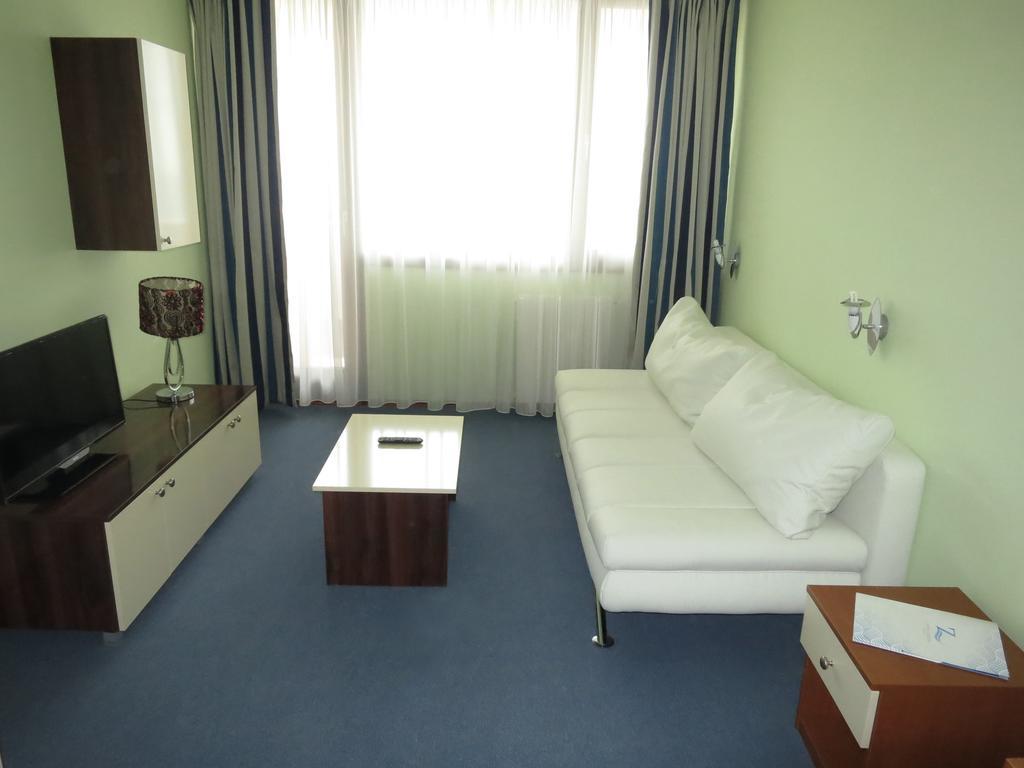 Hotel Zagreb Split Ruang foto