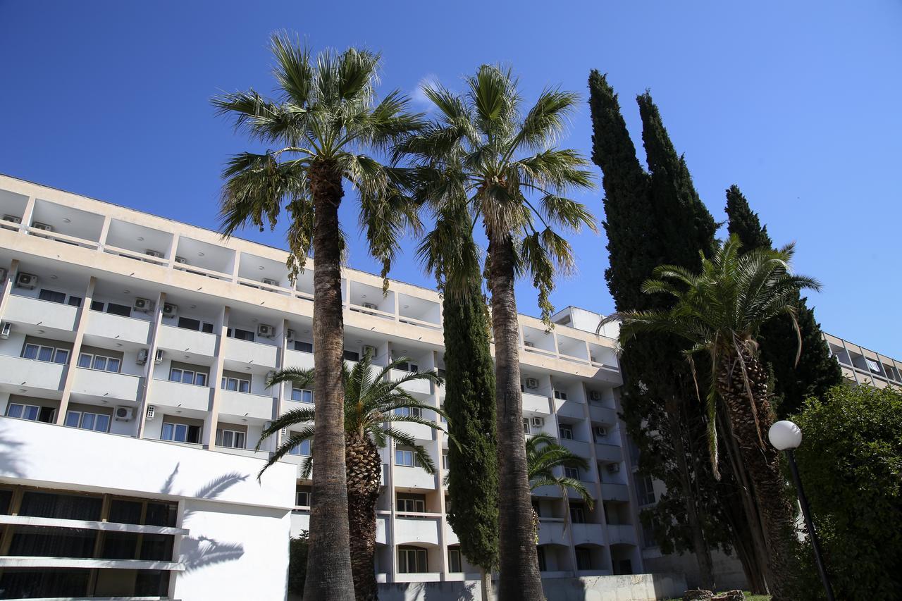 Hotel Zagreb Split Bagian luar foto